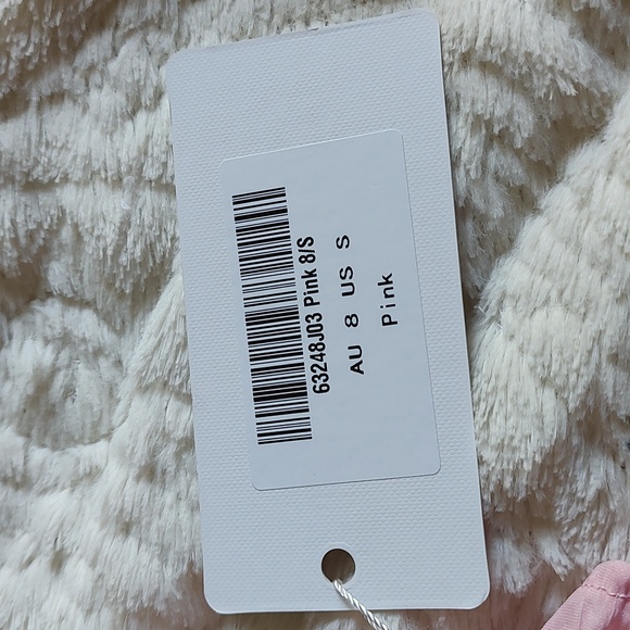 Saints+Secrets pink tiered mini - Picture 16 of 16